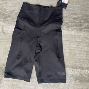 The North Face High-rise pocket short